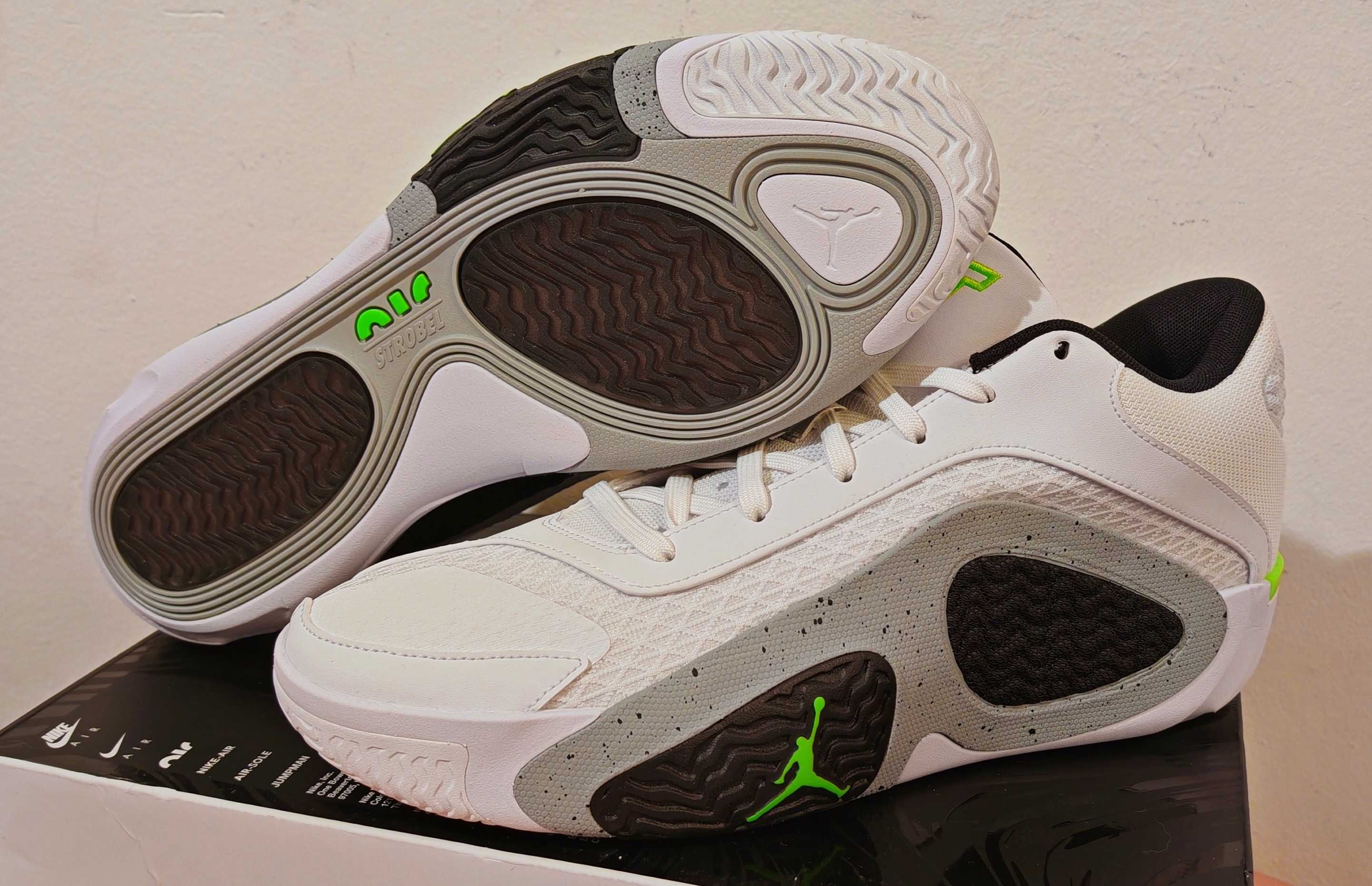 Nike AIR Jordan Tatum 2 Neon 46ти номер 30см стелка чисто нови в кутия