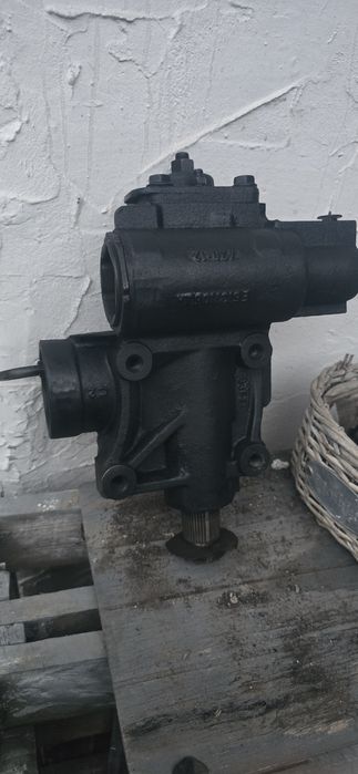 Рулевой редуктор Discovery 2