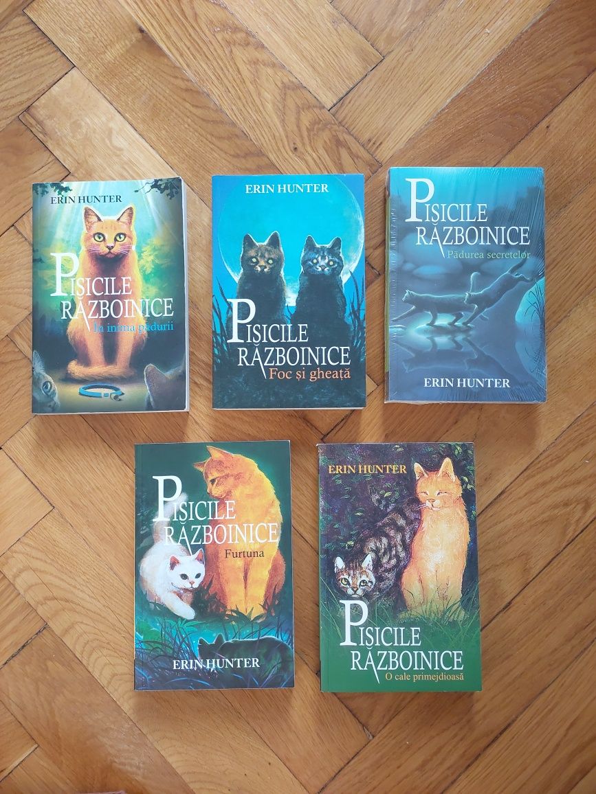 Seria ,,Pisicile războinice" (primele 5 volume)