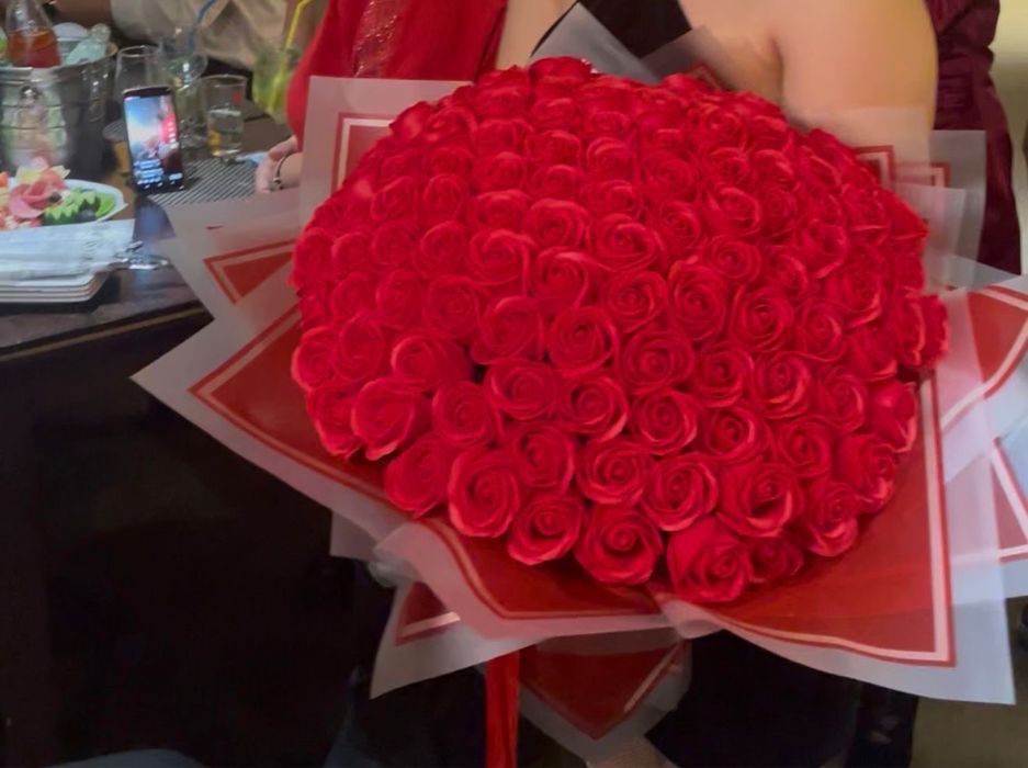 Aranjamente trandafiri de sapun/ flori decorative