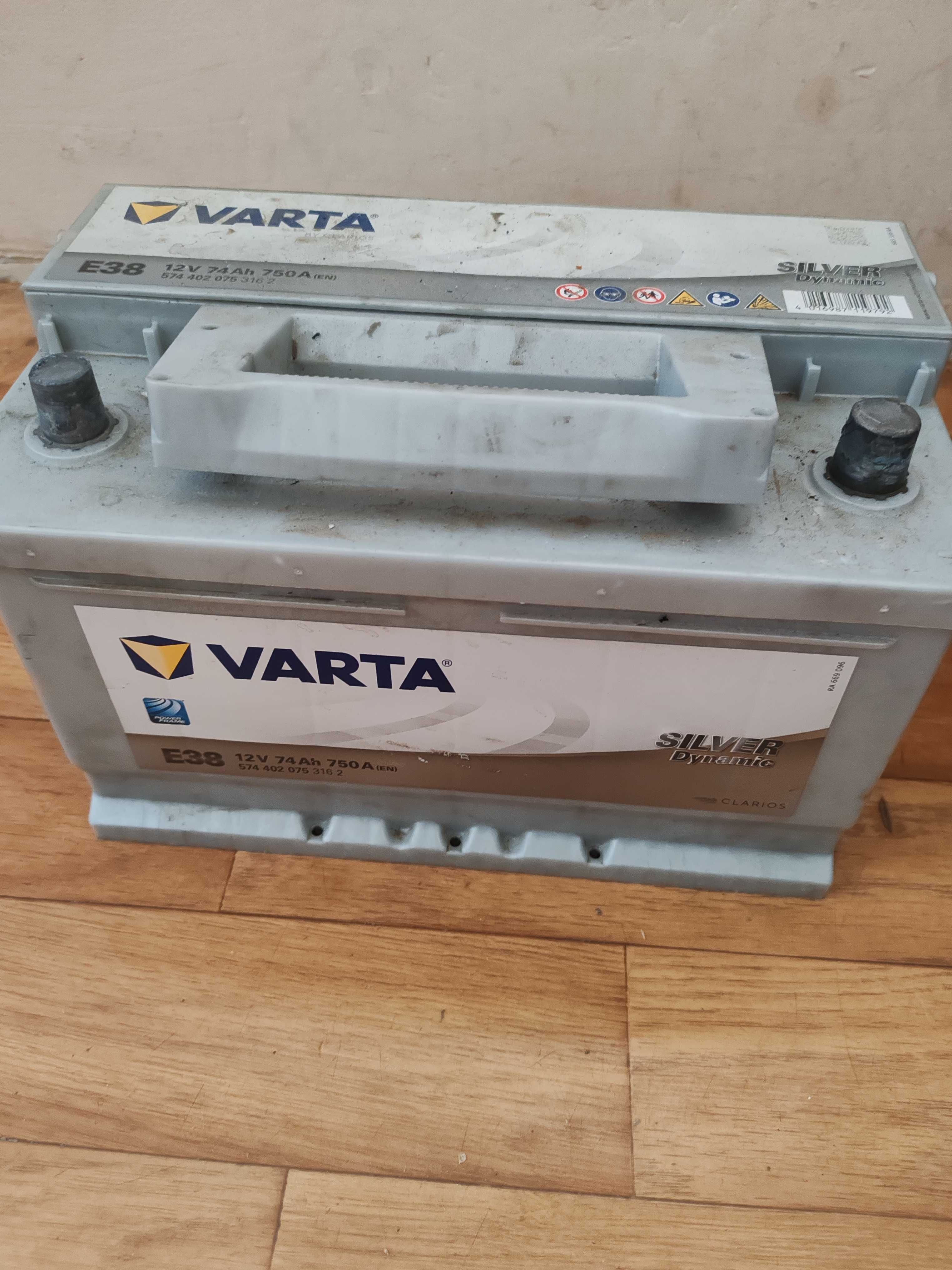 Baterie auto Varta pt auto diesel