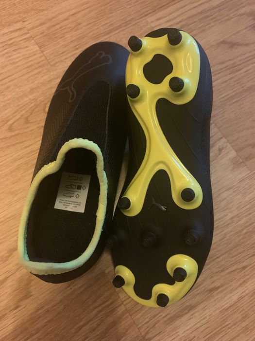 Ghete fotbal PUMA cu crampoane copii