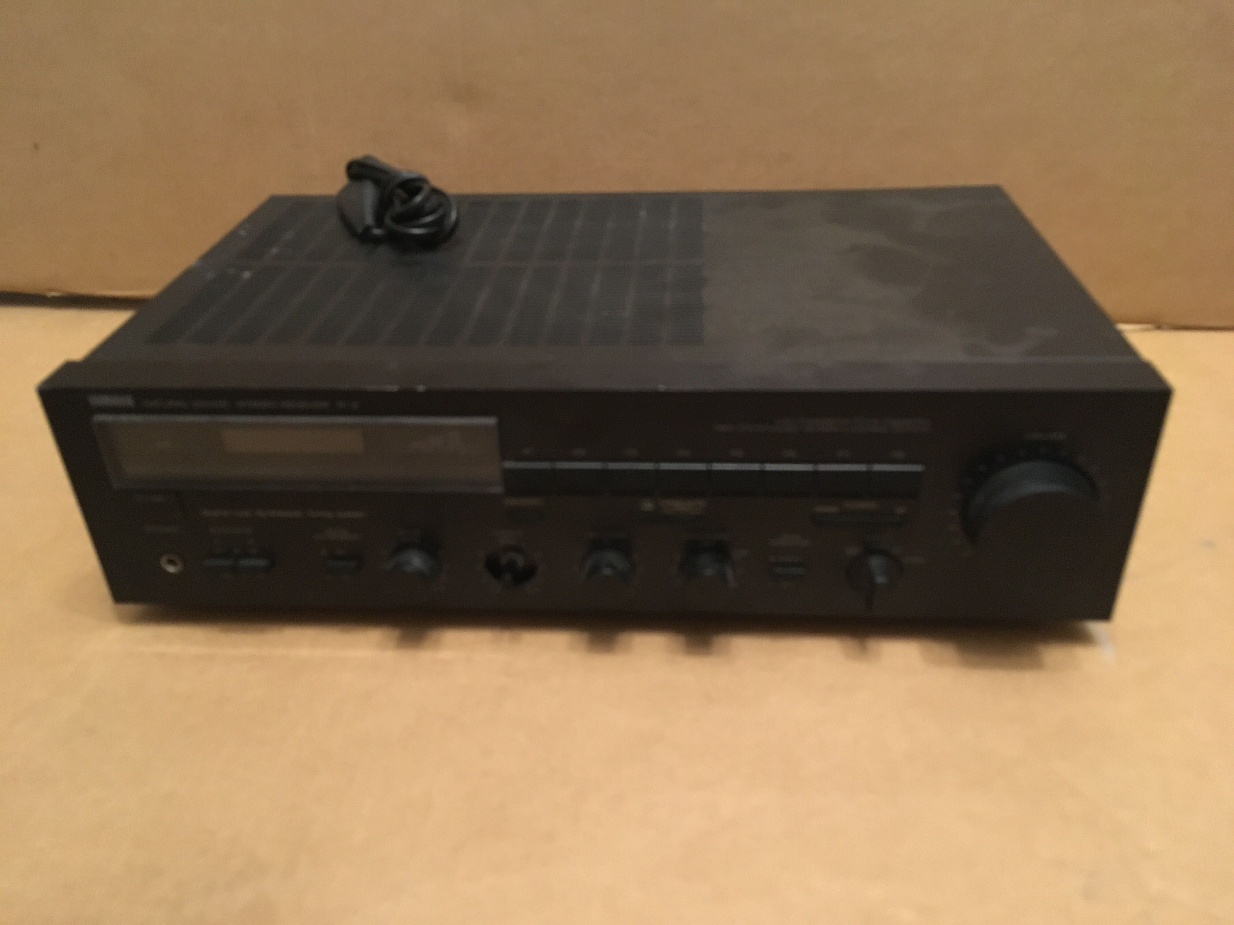 Yamaha R-3 receiver