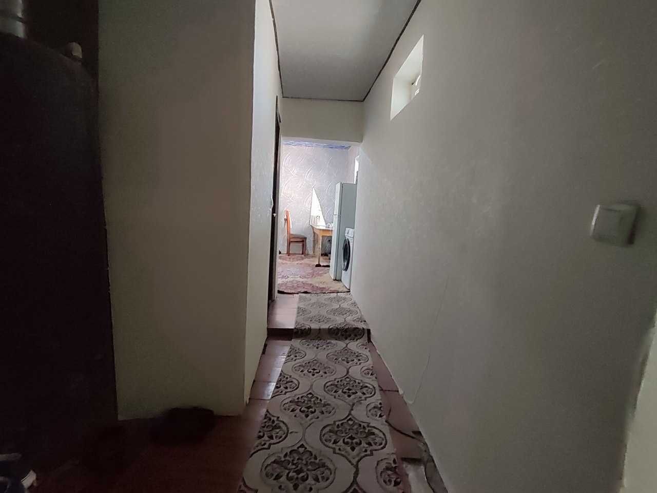 Uy sotiladi srochna