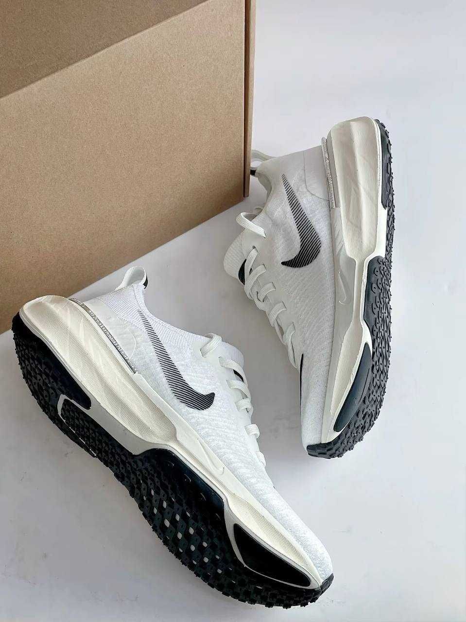 Nike Invincible 3