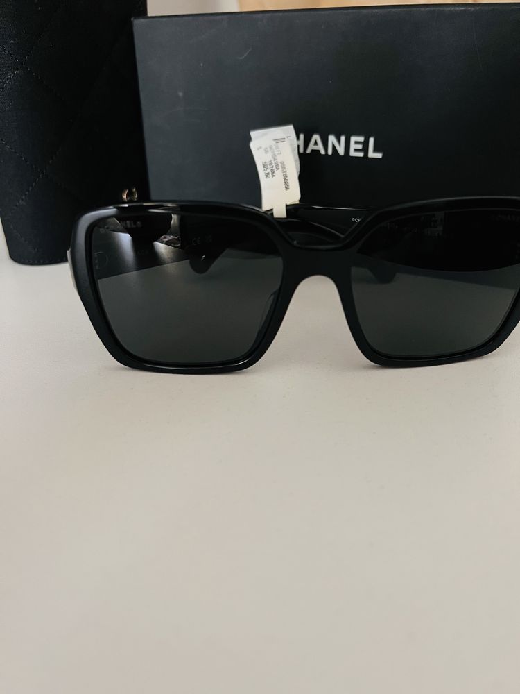 Ochelari de soare CHANEL