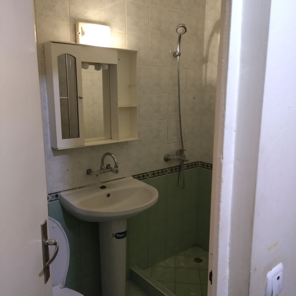 Дава се под наем Тристаен апартамент в Варна, Кайсиева градина - 63 кв.м за 408 € - Снимка #4