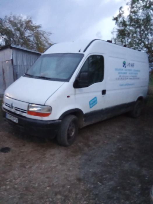 Vând sau schimb cu animale