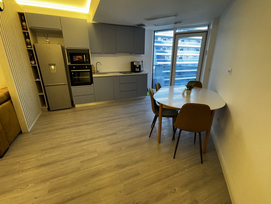 Studio 2 camere WHITE TITANIC