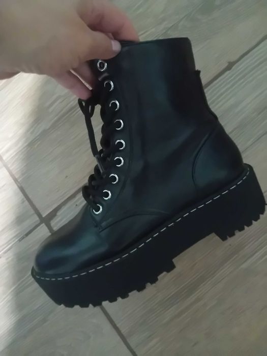 Ghete din piele stare perfectă nr 37