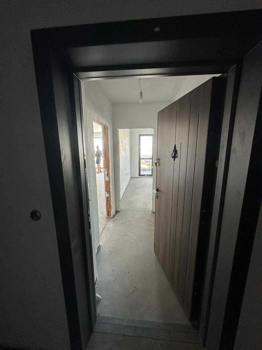 Продава се Двустаен апартамент в Пловдив, Тракия - 73 кв.м за 1500 €/кв.м - Снимка #2