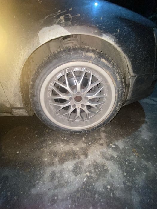 Jante pasat b7 pe 17 sport