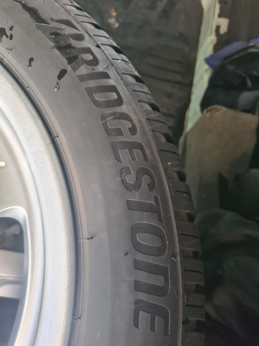 Гуми 225/55/17 дот23