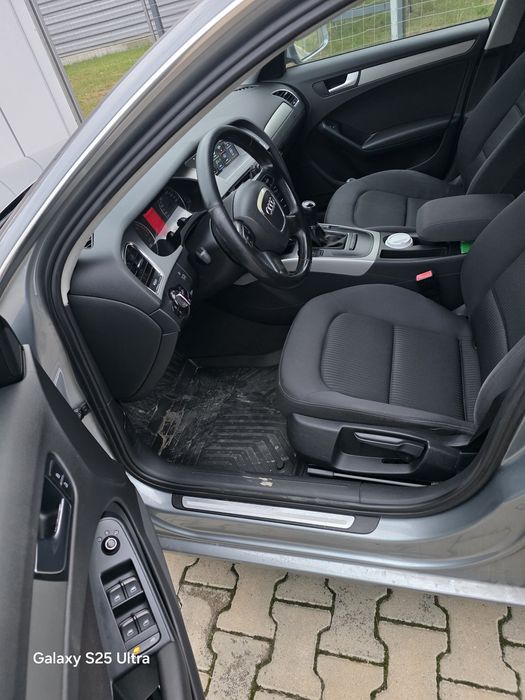 Vand urgent Audi a4 b8 2.0 tdi 120cp