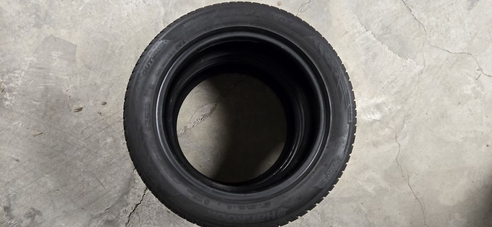 2бр. зимни гуми 215/55/17 Hankook