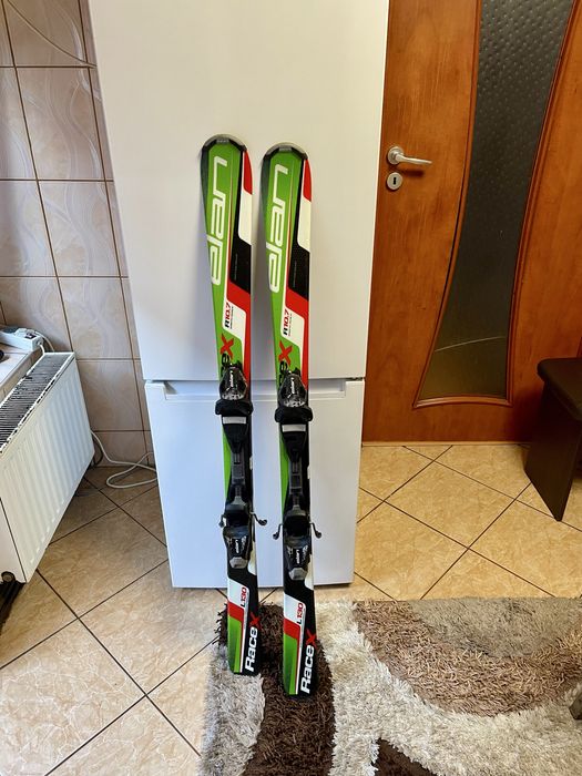 Schiuri copii 130 cm sau adulti  ,clapari casti bete