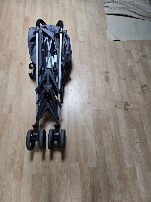 Carucior bebe de la 6 luni