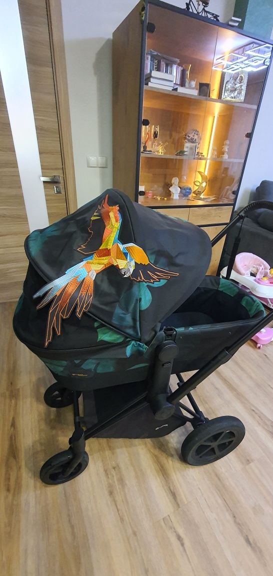 Бебешка количка Cybex Priam Platinum Birds of Paradise