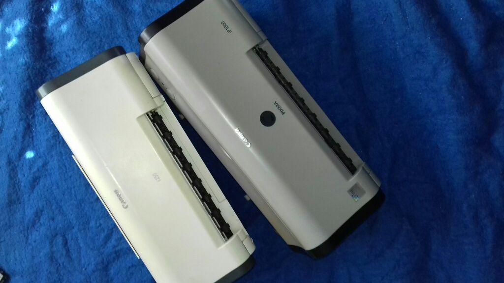 Displayuri laptop 15";15,4si 17"inchi-Imprimante Canon i250 si iP1000