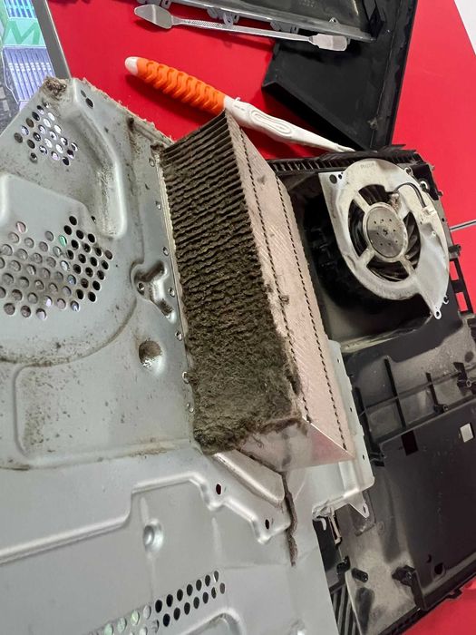 Curatare PlayStation 4/5-Xbox One, Series X/S- | Mentenanta console