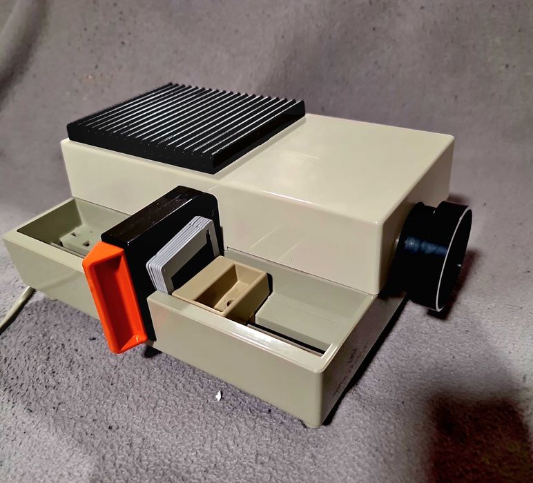 Proiector diapozitive AGFA COLOR 50