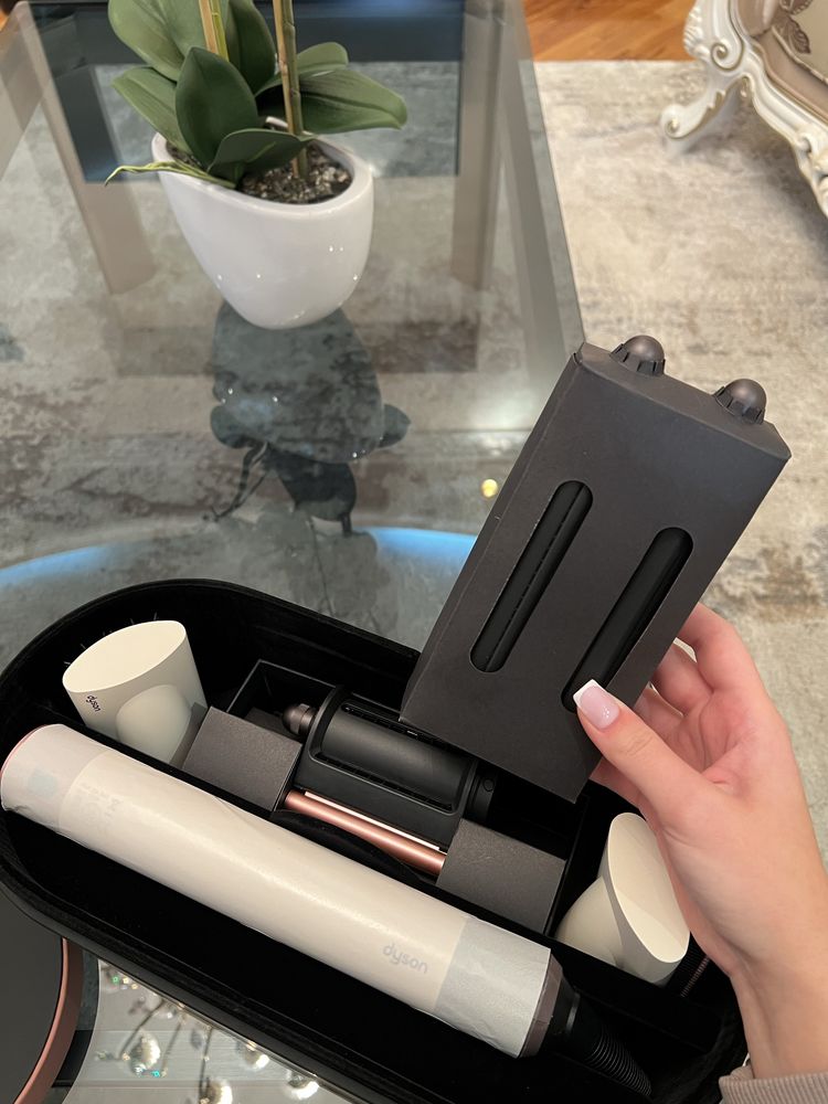 СРОЧНО! Дайсон стайлер - Dyson airwrap в светло- розовом цвете