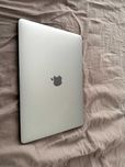 Macbook Pro 13" A2338 16GB 512 SSD