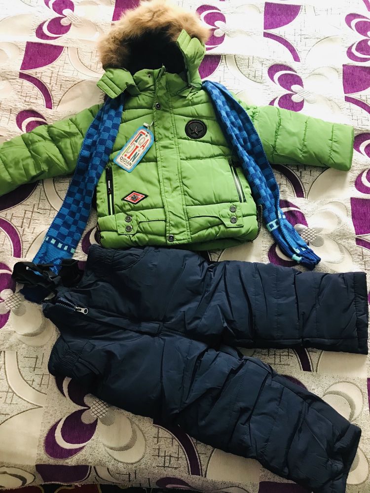 Зимний детский комбинозон (куртка+штаны)