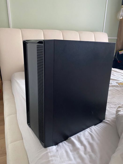 Vand pc aproape nou