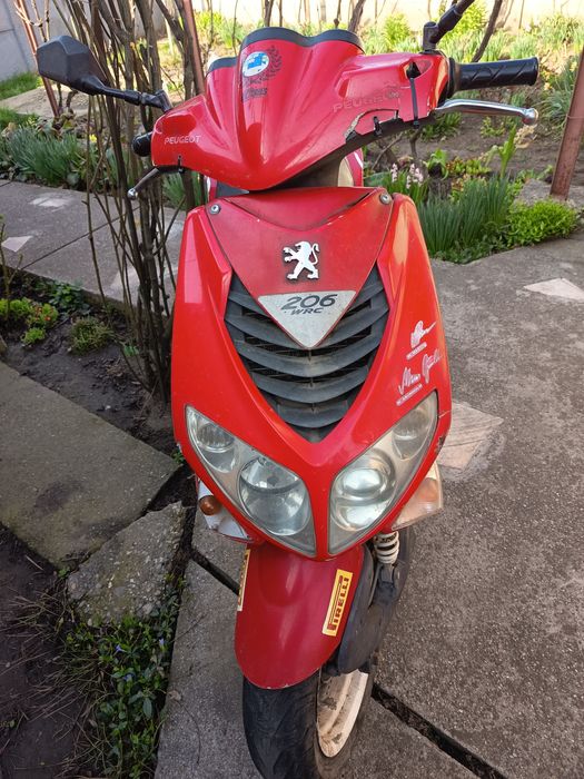 Scuter  49 cm3 cu acte