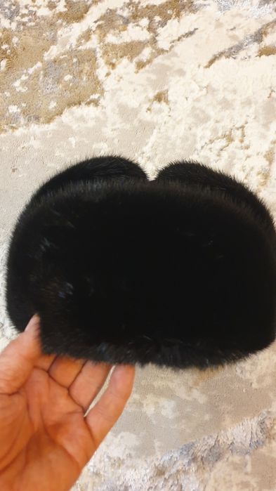 Продаю шапку норковая мужская