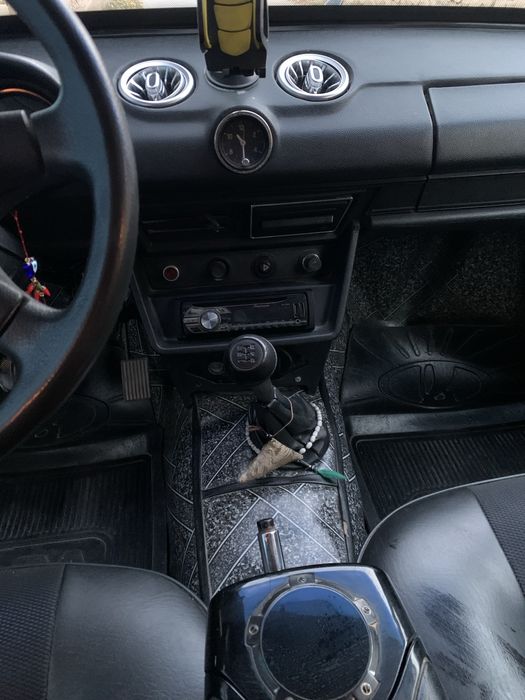 Жигули ваз 2106 (03)