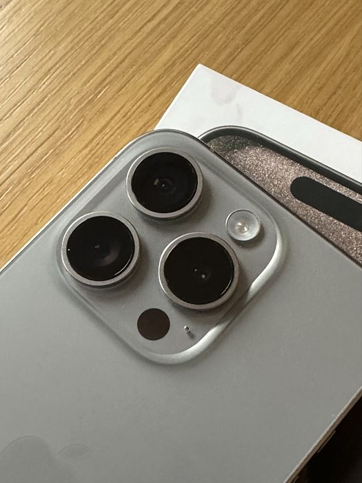 Iphone 15 pro Гаранция