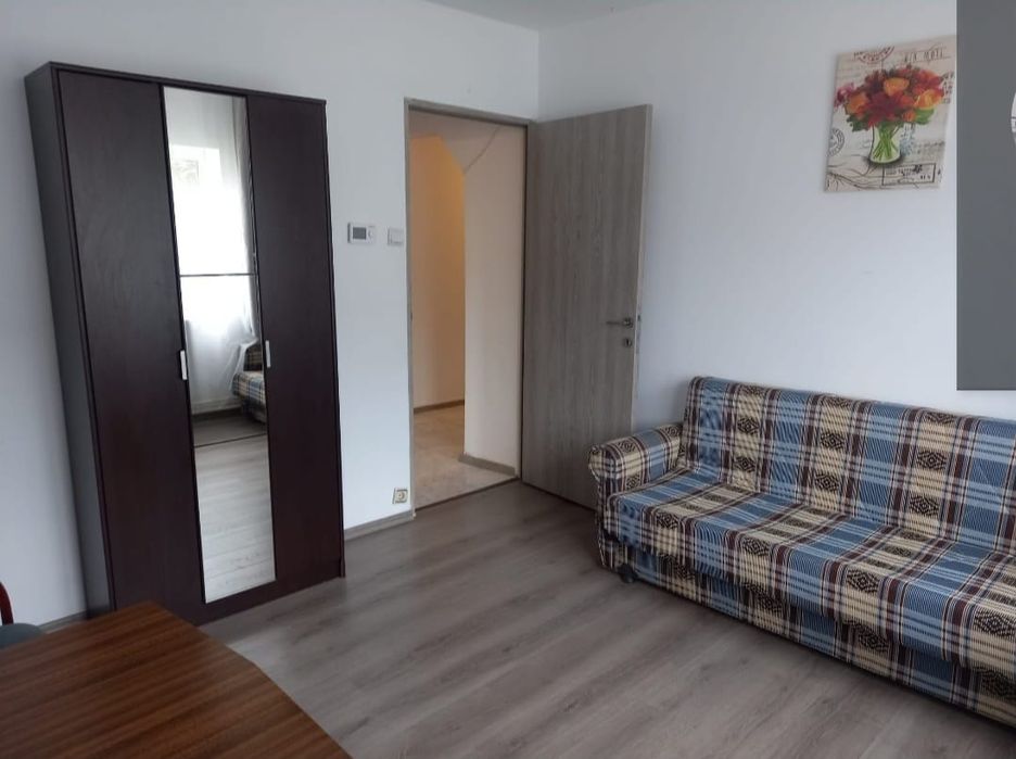 Închiriez apartament cu doua camere in Hațeg