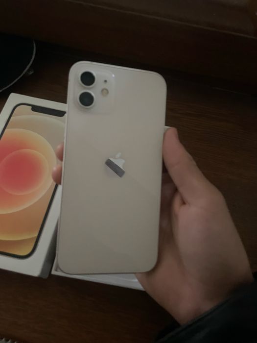 iPhone 12 гарантия