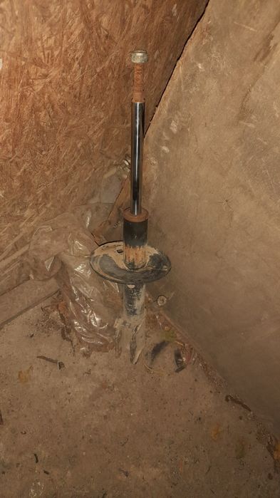 Продам  телевизор 100см..в