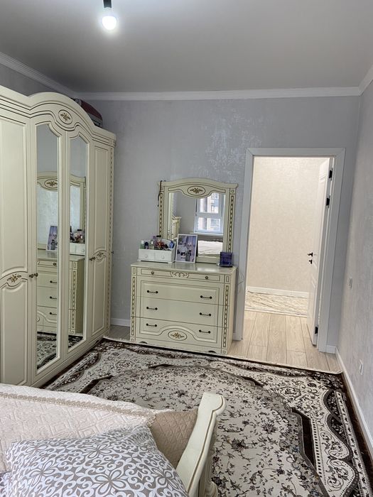 Спальный гарнитур