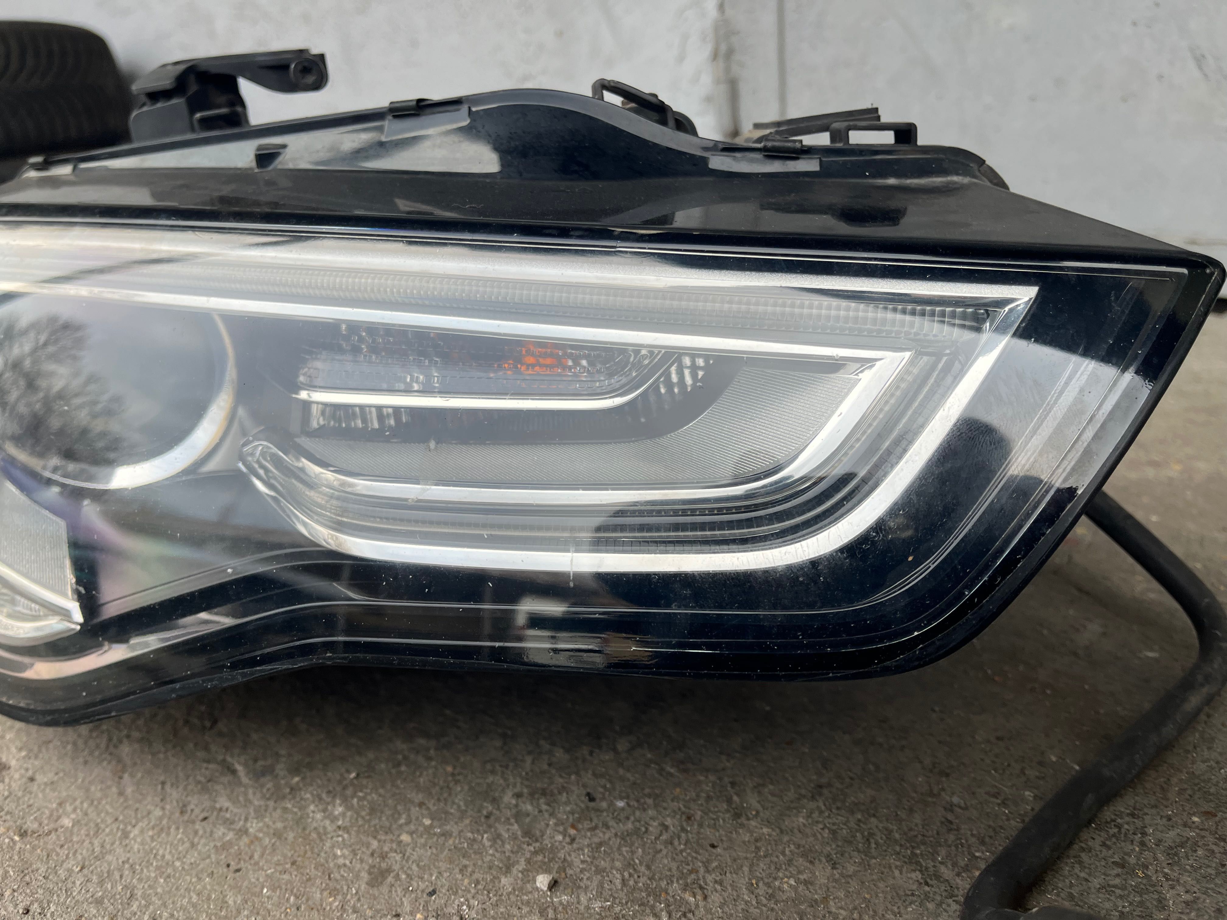 Оригинален фар десен за audi A5 8T Facelift