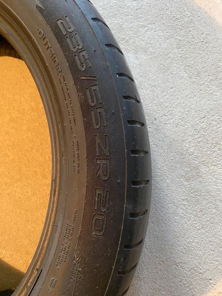 Летняя резина Nokian Tyres 235/55 ZR20