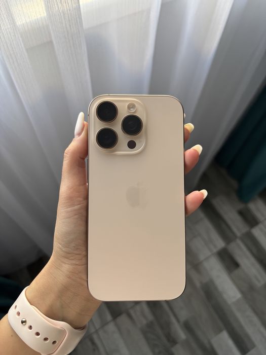 Iphone 16 Pro - 128 GB - Gold