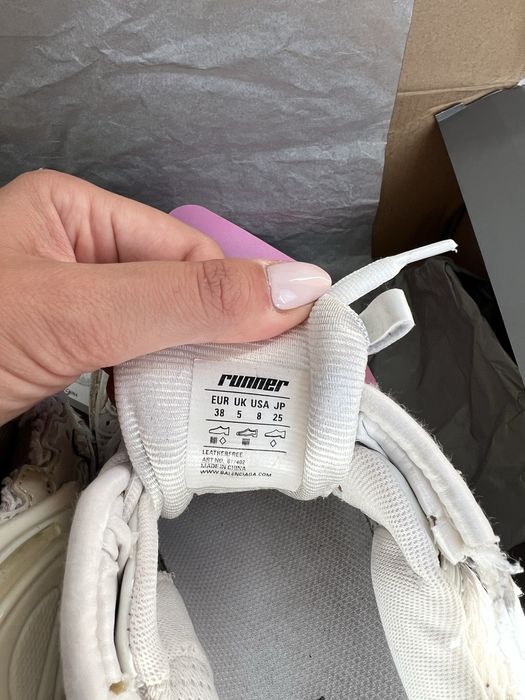 Balenciaga Runner