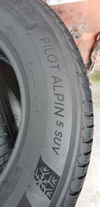 anvelope Continental,Pirelli,Michelin 255/60/18 m&s iarna