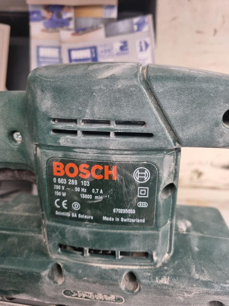 Mașina de șlefuit Bosch PSS 22