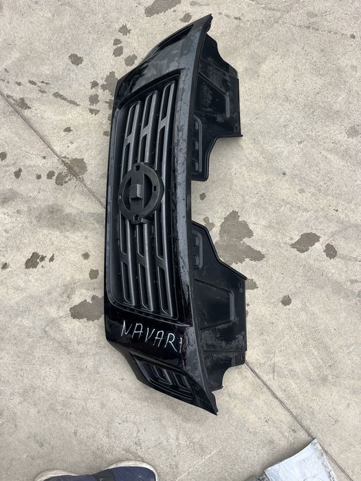 Решетка Nissan Navara 4 2бр