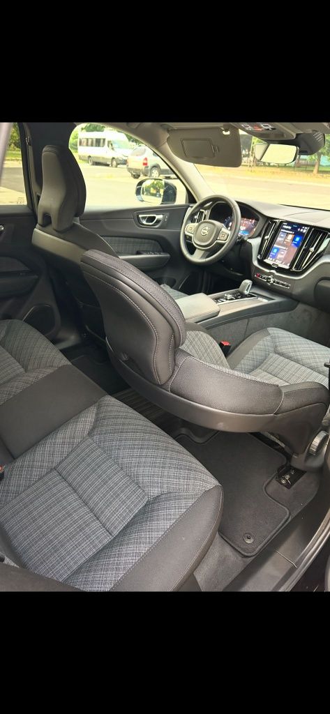 Volvo XC 60, 2022, 22500km