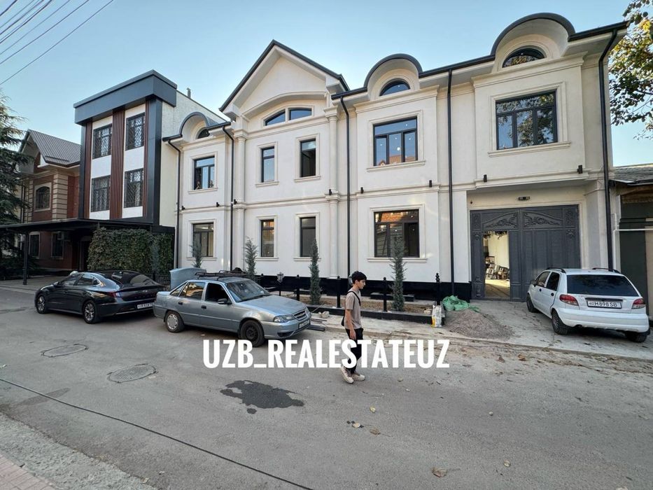 Ор-р: Улица Никитина Продается Новый Евро Дом 5,5.соток 600м2 8.ком