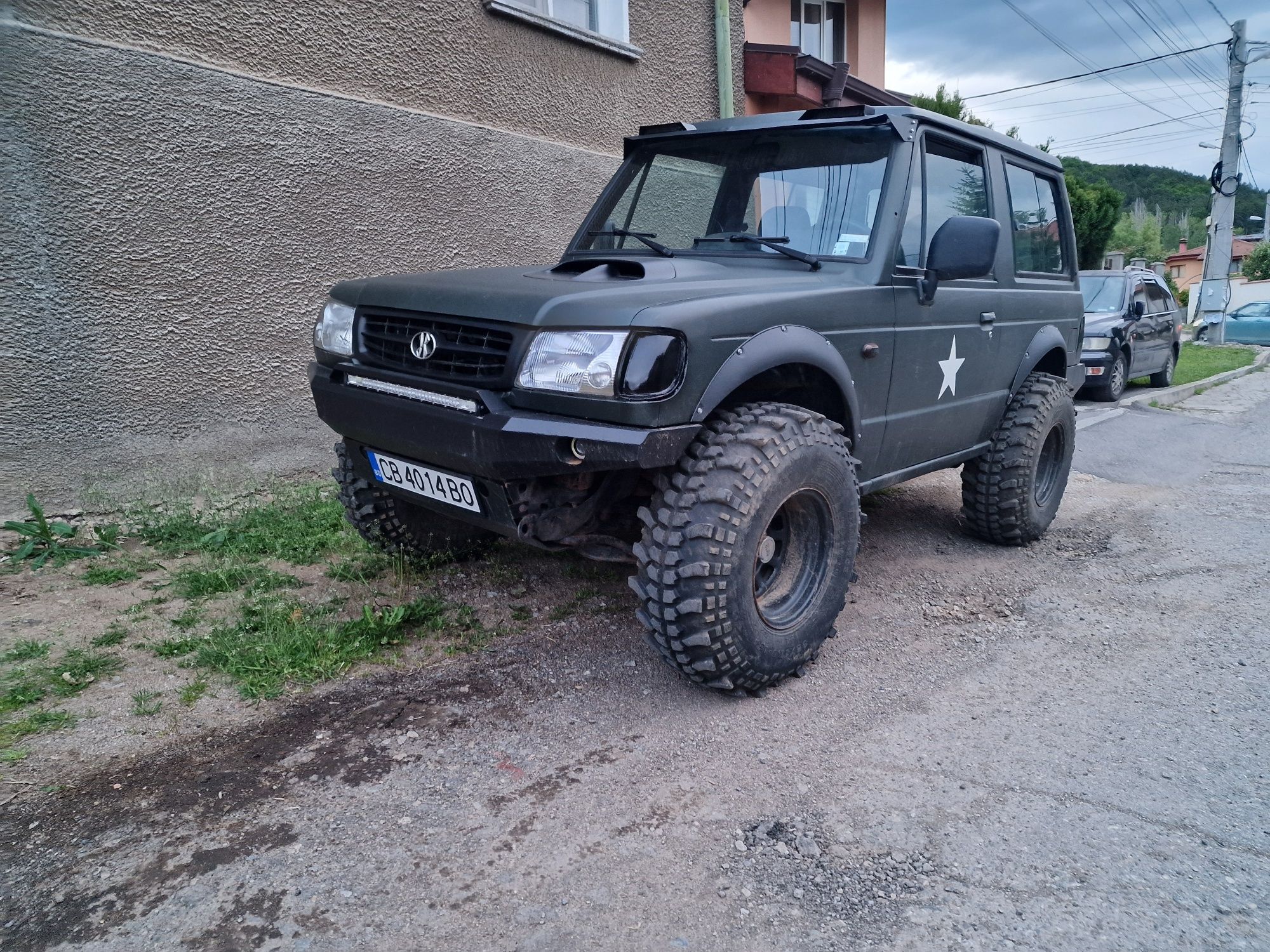 Hyundai Galloper