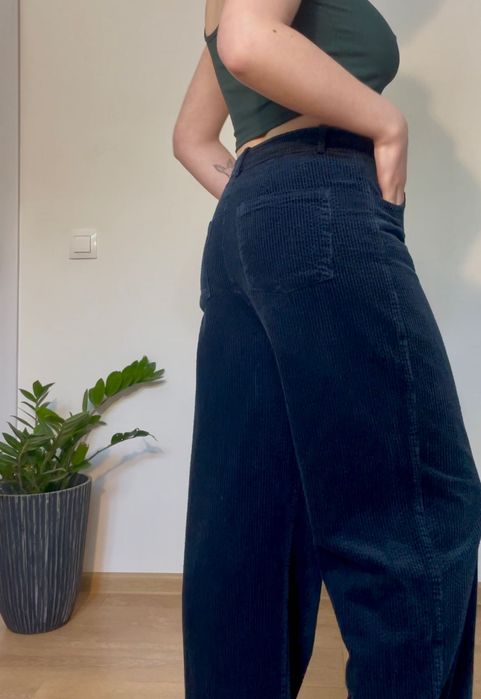 Тъмно син панталон ВЕЛУРЕН S размер от RESUME