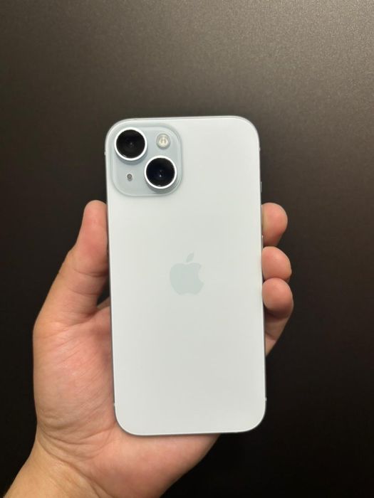 iPhone 15/128 GB  акб 87%