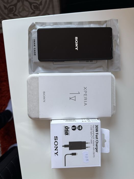 Sony Xperia 1V перфектен